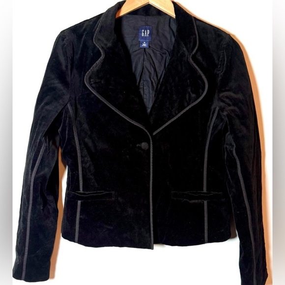 GAP black velvet blazer jacket velveteen long sleeves sleeve buttons Size 6 - Picture 2 of 9